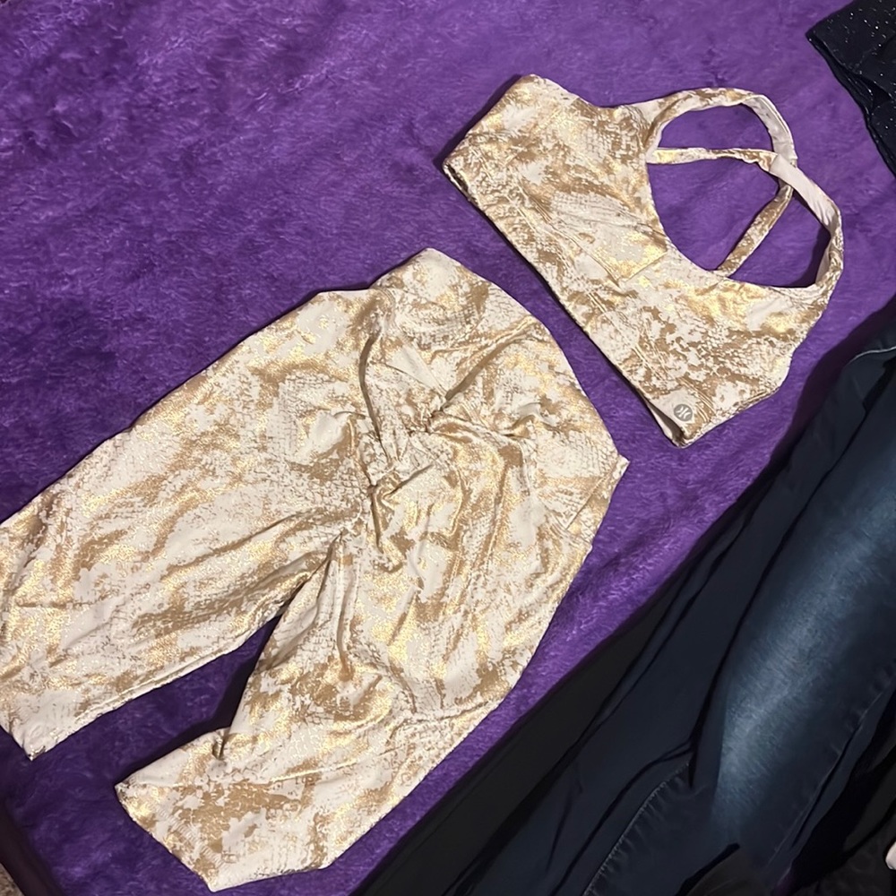 Astoria small set